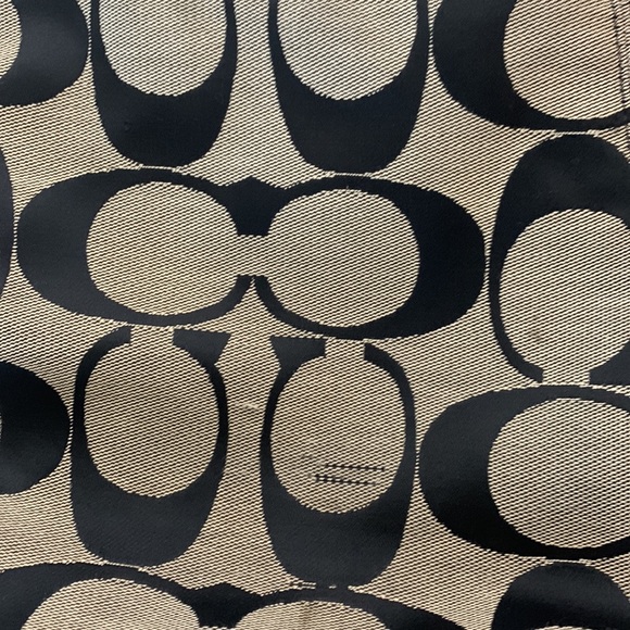 Coach purse - Picture 6 of 7